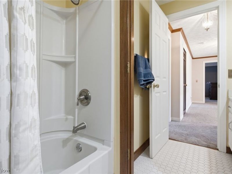 33541 Seneca Drive, Solon, OH 44139 Photo 32