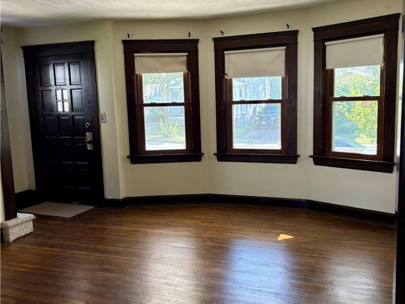 1421 Rio Street , Lakewood, OH 44107 Photo 3