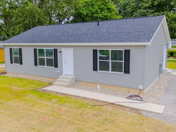 1575 Hawthorne Street, Wabash, IN 46992