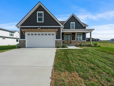 1097 Paddlers Way , Alvaton, KY 42122