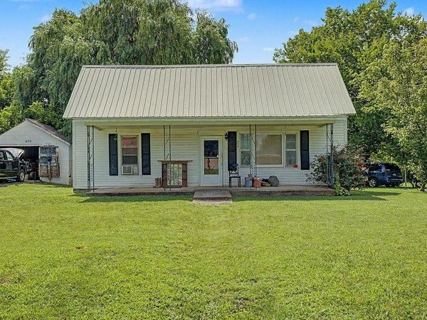 406 Allensville Street , Elkton, KY 42220