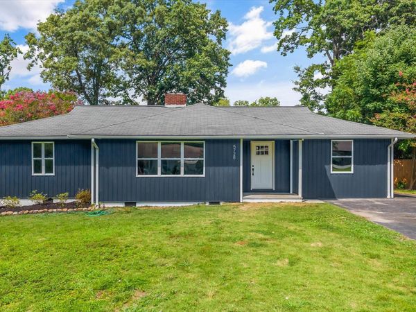 5728 Kentwood Rd, Knoxville, TN 37912