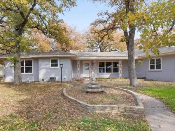 715 Morningside Drive , Mineral Wells, TX 76067