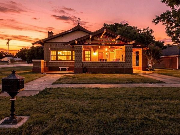 701 Pecan Street, Honey Grove, TX 75446