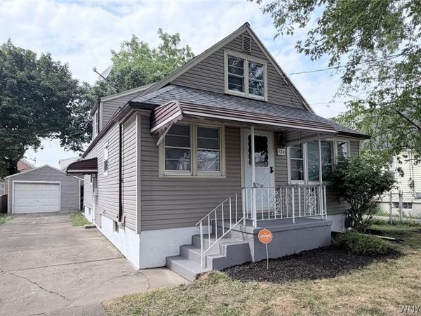124 Kamper Avenue, Buffalo, NY 14210