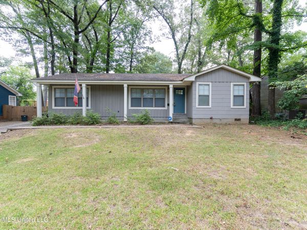 4516 Meadowridge Drive, Jackson, MS 39206