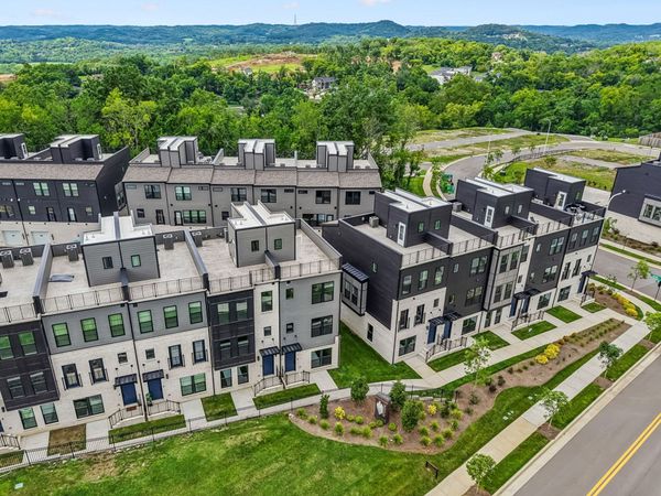516 Cityscape Dr , Nashville, TN 37218
