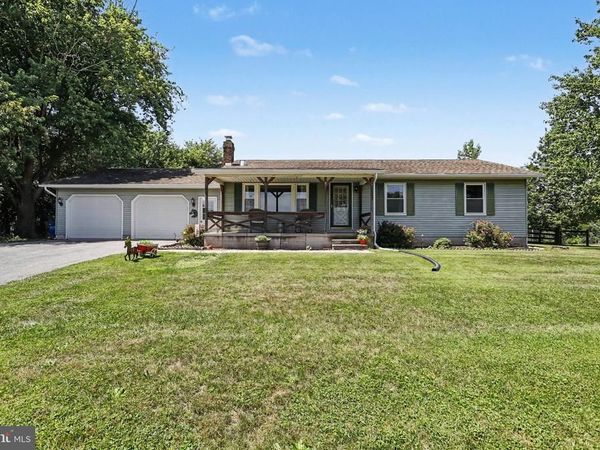 500 TEETER ROAD , LITTLESTOWN, PA 17340