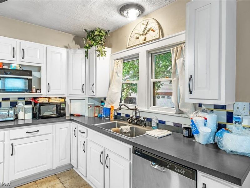 1228 Beardsley Street, Akron, OH 44301 Photo 10