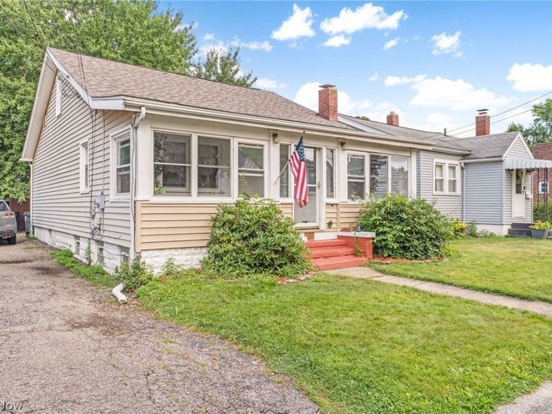 1228 Beardsley Street, Akron, OH 44301 Photo 2