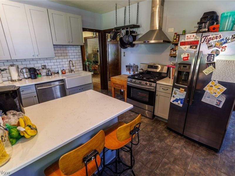 2065 West Boulevard , Cleveland, OH 44102 Photo 18