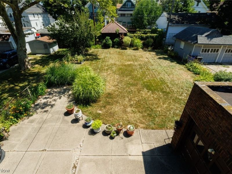 2065 West Boulevard, Cleveland, OH 44102 Photo 32