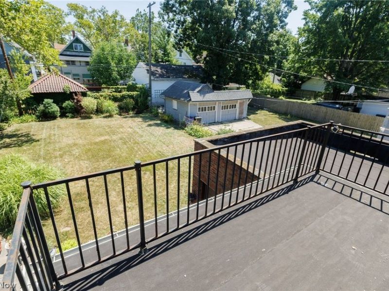 2065 West Boulevard , Cleveland, OH 44102 Photo 32