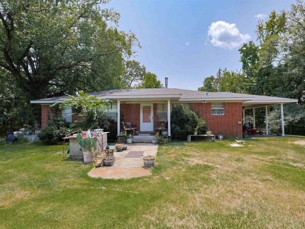 80 Parliment Hill , Mount Ida, AR 71957