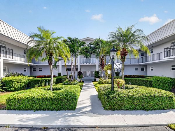 32 COLONIAL CLUB Drive, Unit 102, Boynton Beach, FL 33435