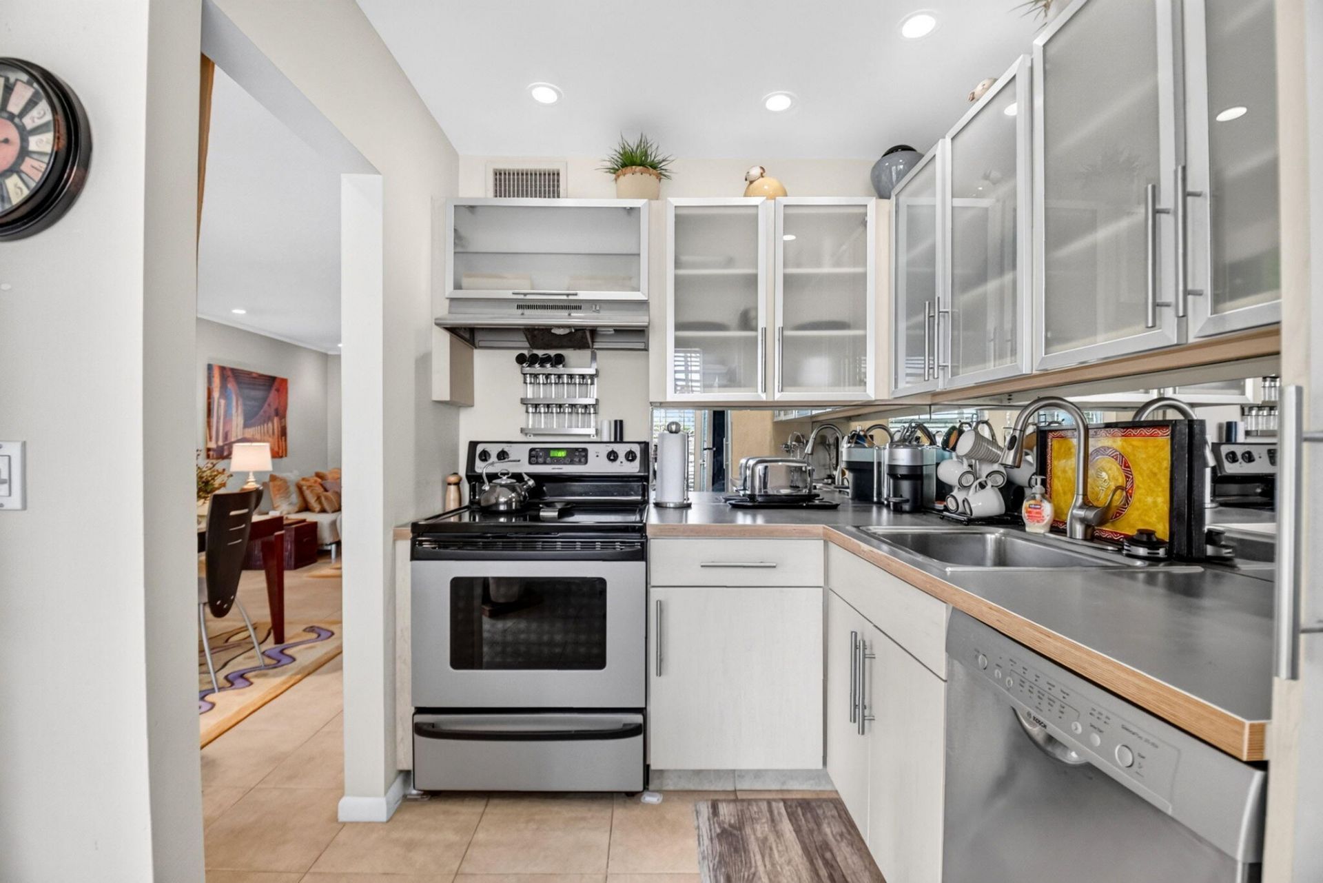 32 Colonial Club Drive, Unit 102, Boynton Beach, FL 33435 Photo