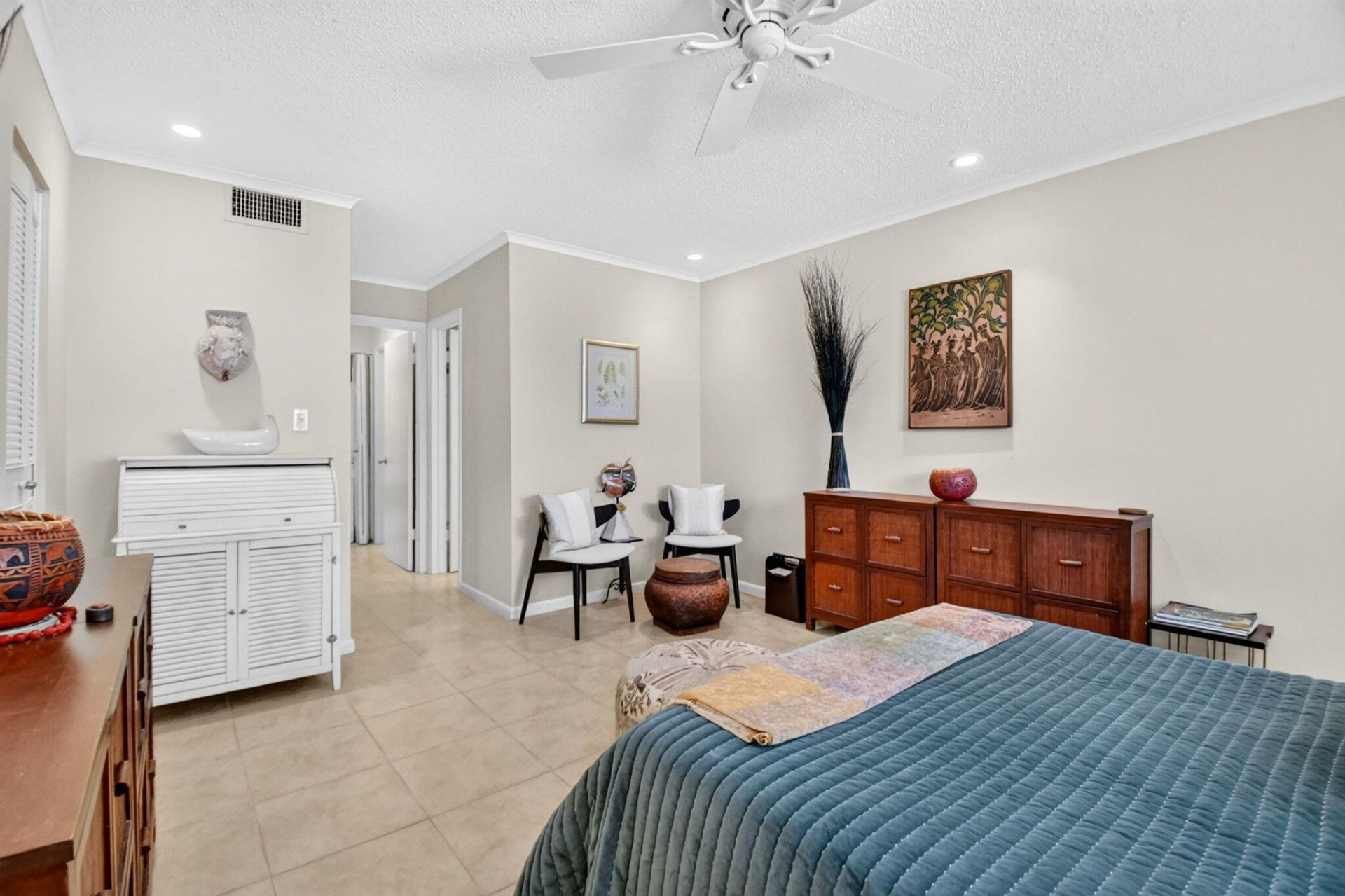 32 Colonial Club Drive, Unit 102, Boynton Beach, FL 33435 Photo