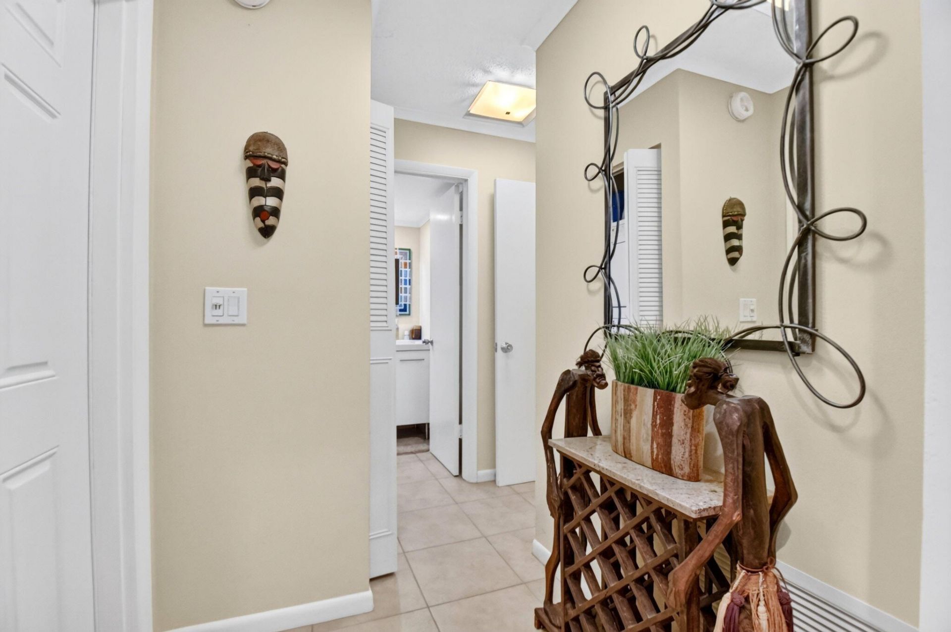 32 Colonial Club Drive, Unit 102, Boynton Beach, FL 33435 Photo