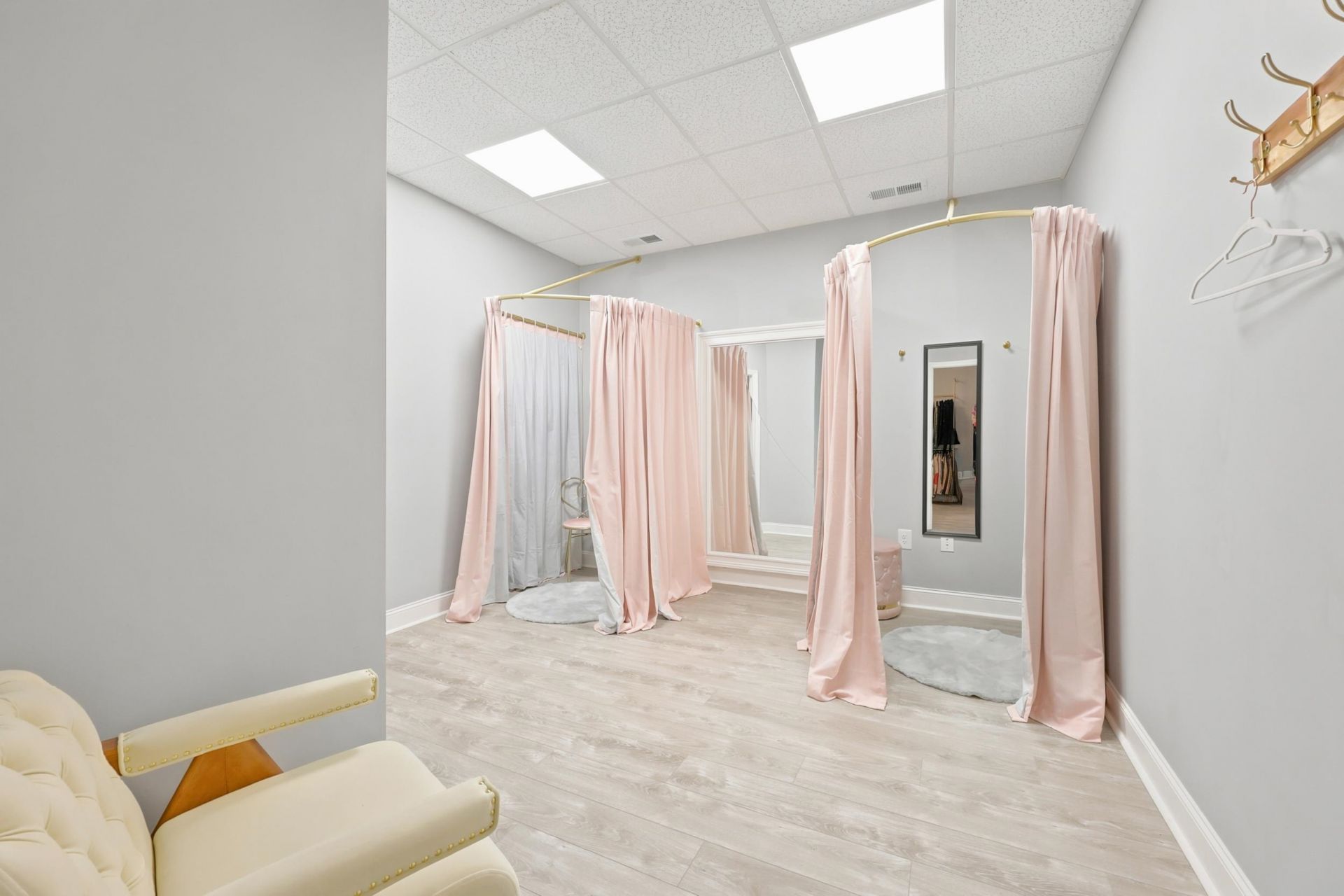 200 Rodeo Dr. Photo 22