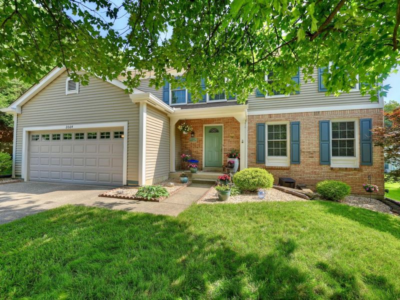 2064 Periwinkle Court, Crescent Springs, KY 41017 Photo 2