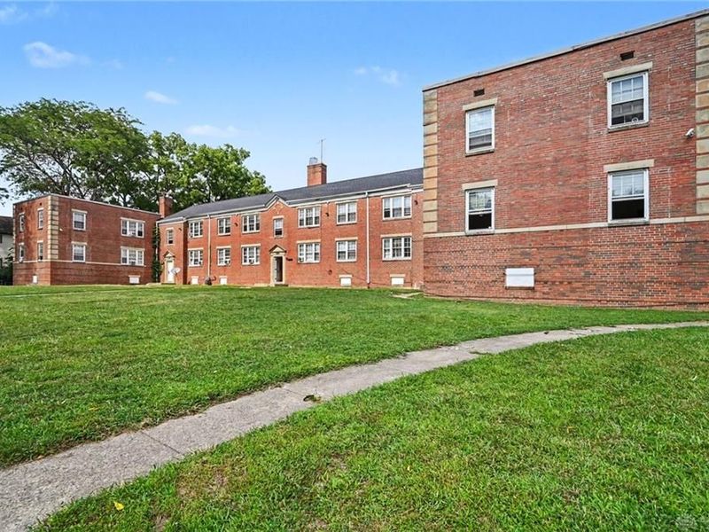 2662-2678 N Main Street, Dayton, OH 45405 Photo 2