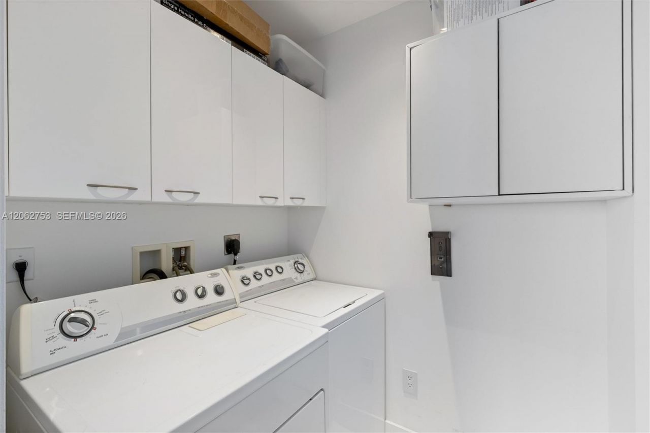 15811 Collins Ave , Unit 1604, Sunny Isles Beach, FL 33160 Photo