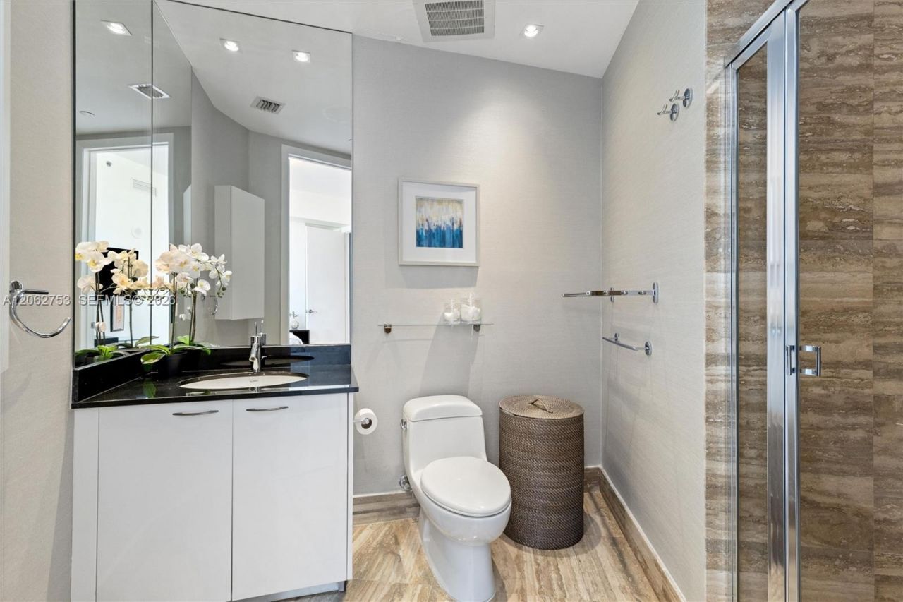 15811 Collins Ave , Unit 1604, Sunny Isles Beach, FL 33160 Photo