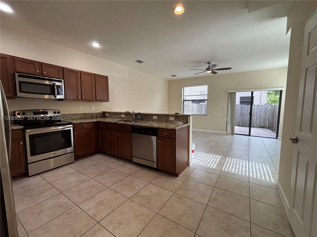 15051 SW 116th St, Miami, FL 33196 Photo