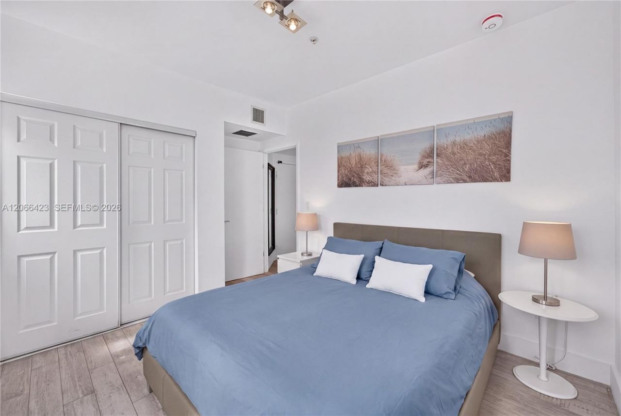 811 Jefferson Ave, Unit 204, Miami Beach, FL 33139 Photo