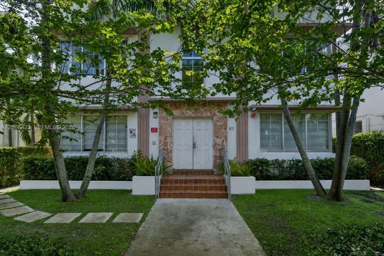 811 Jefferson Ave, Unit 204, Miami Beach, FL 33139 Photo