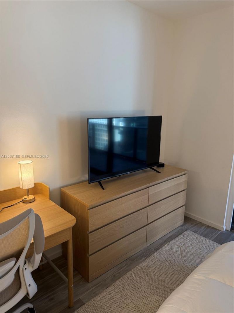 801 S Miami Ave , Unit 1705, Miami, FL 33131 Photo