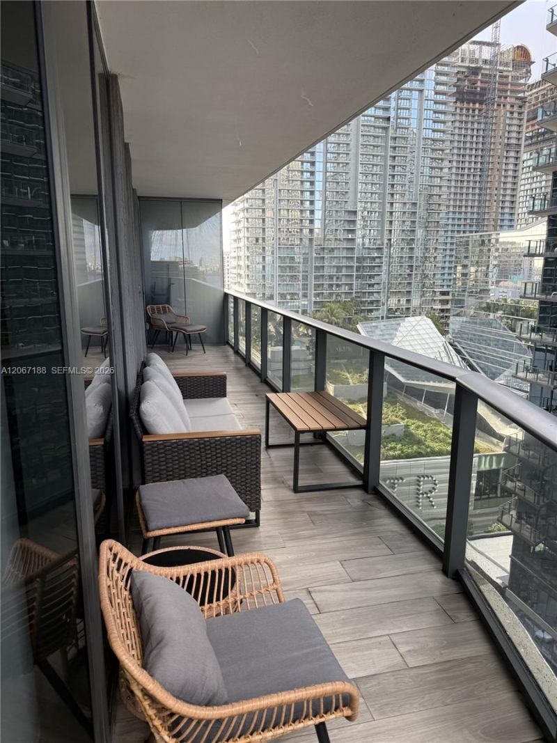 801 S Miami Ave , Unit 1705, Miami, FL 33131 Photo
