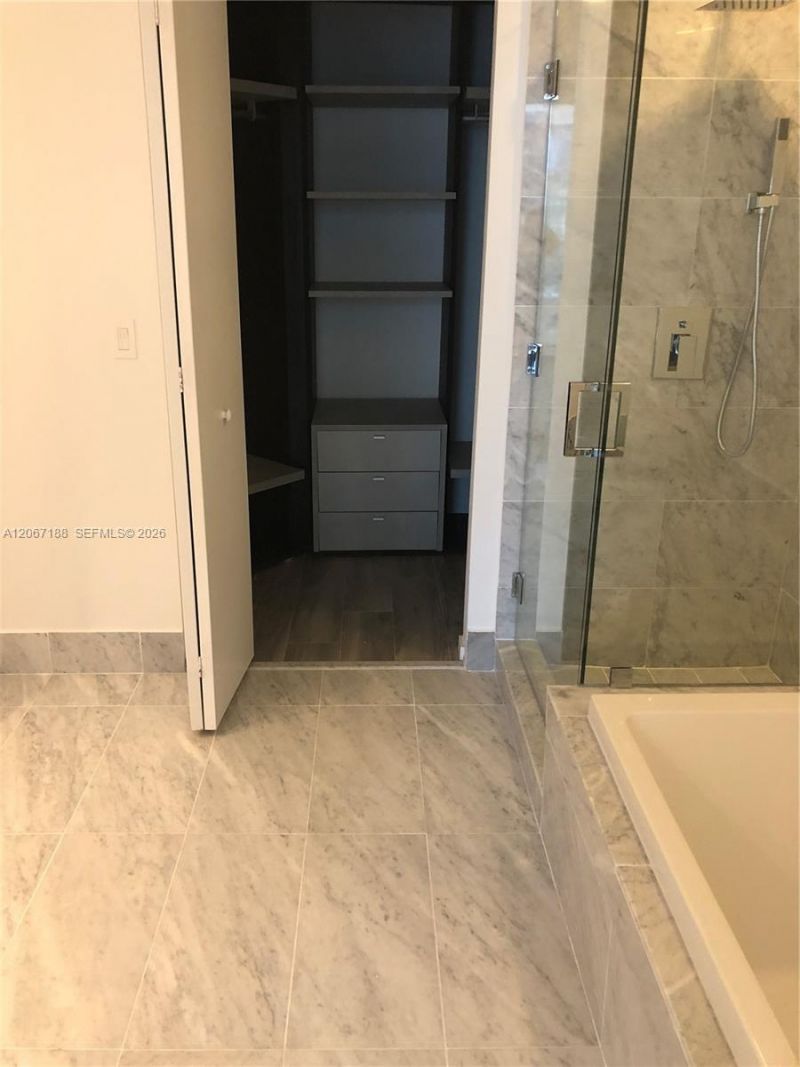 801 S Miami Ave , Unit 1705, Miami, FL 33131 Photo
