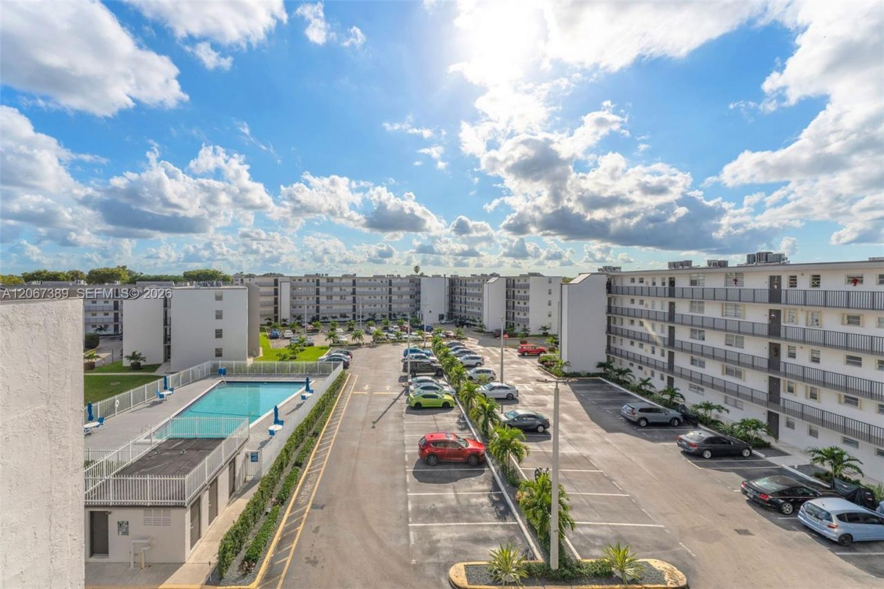 14180 SW 84th St, Unit 508-G, Miami, FL 33183 Photo