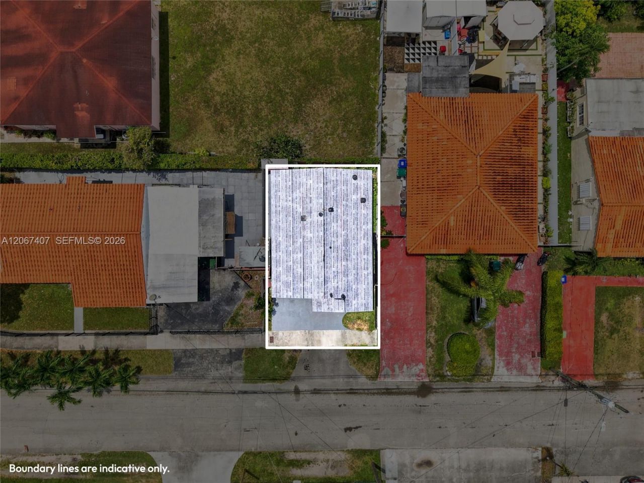 3500 NW 1st St, Miami, FL 33125 Photo