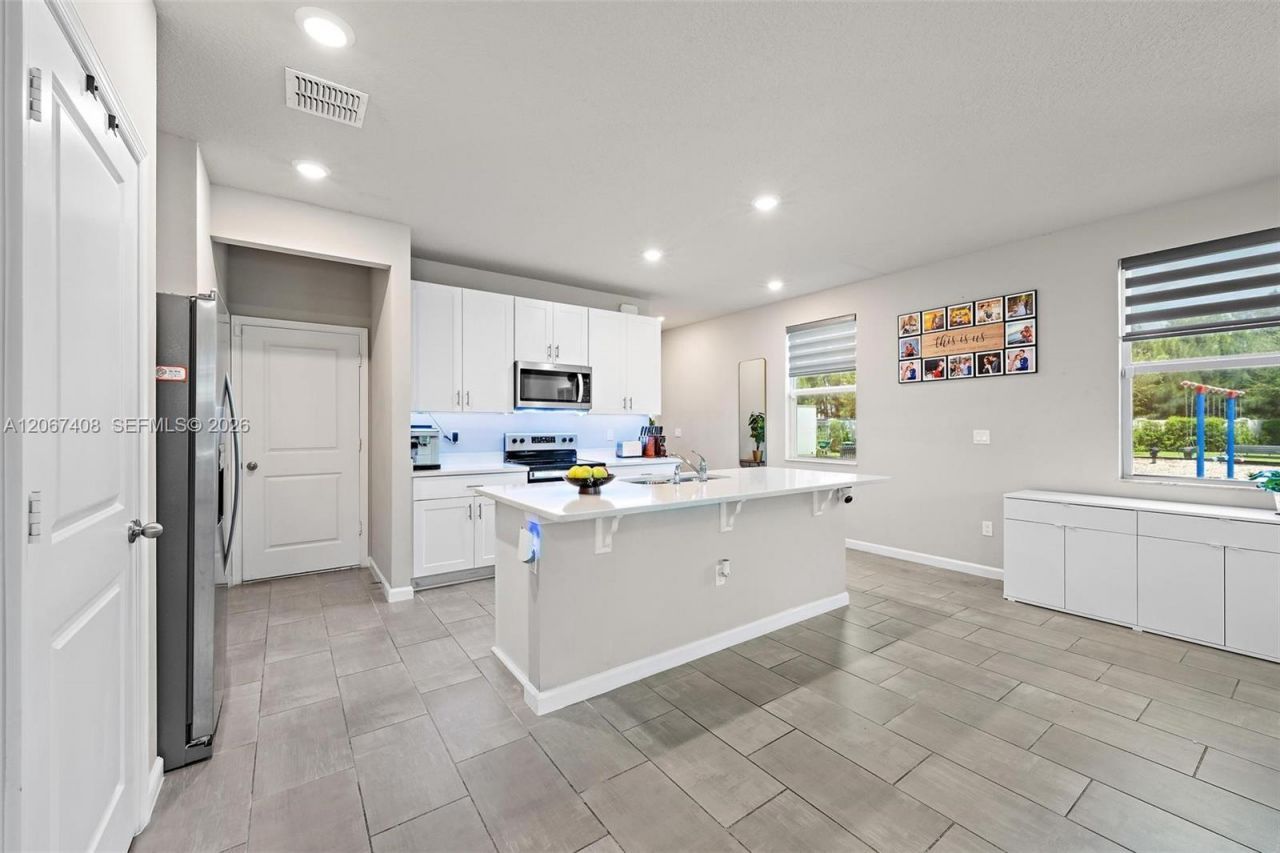 1616 Lindley St , Mangonia Park, FL 33407 Photo