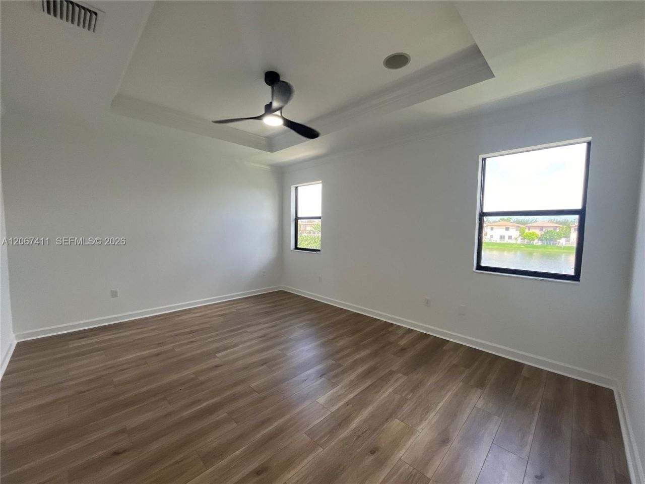 8843 W 34th Ave, Hialeah, FL 33018 Photo