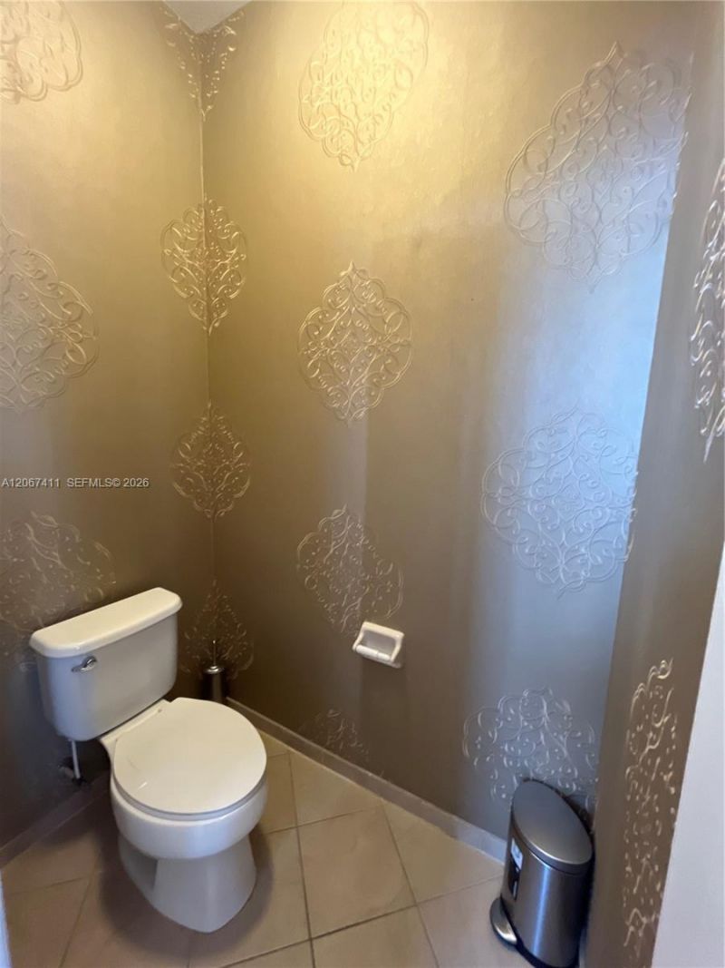 8843 W 34th Ave, Hialeah, FL 33018 Photo