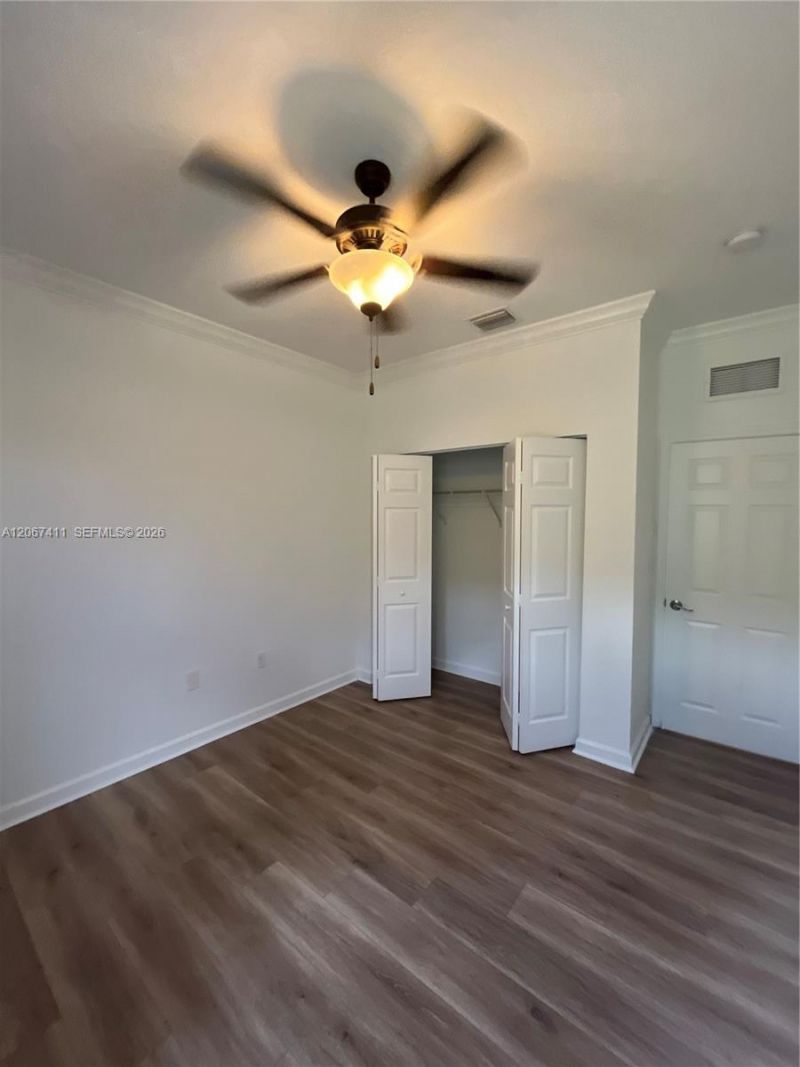 8843 W 34th Ave, Hialeah, FL 33018 Photo