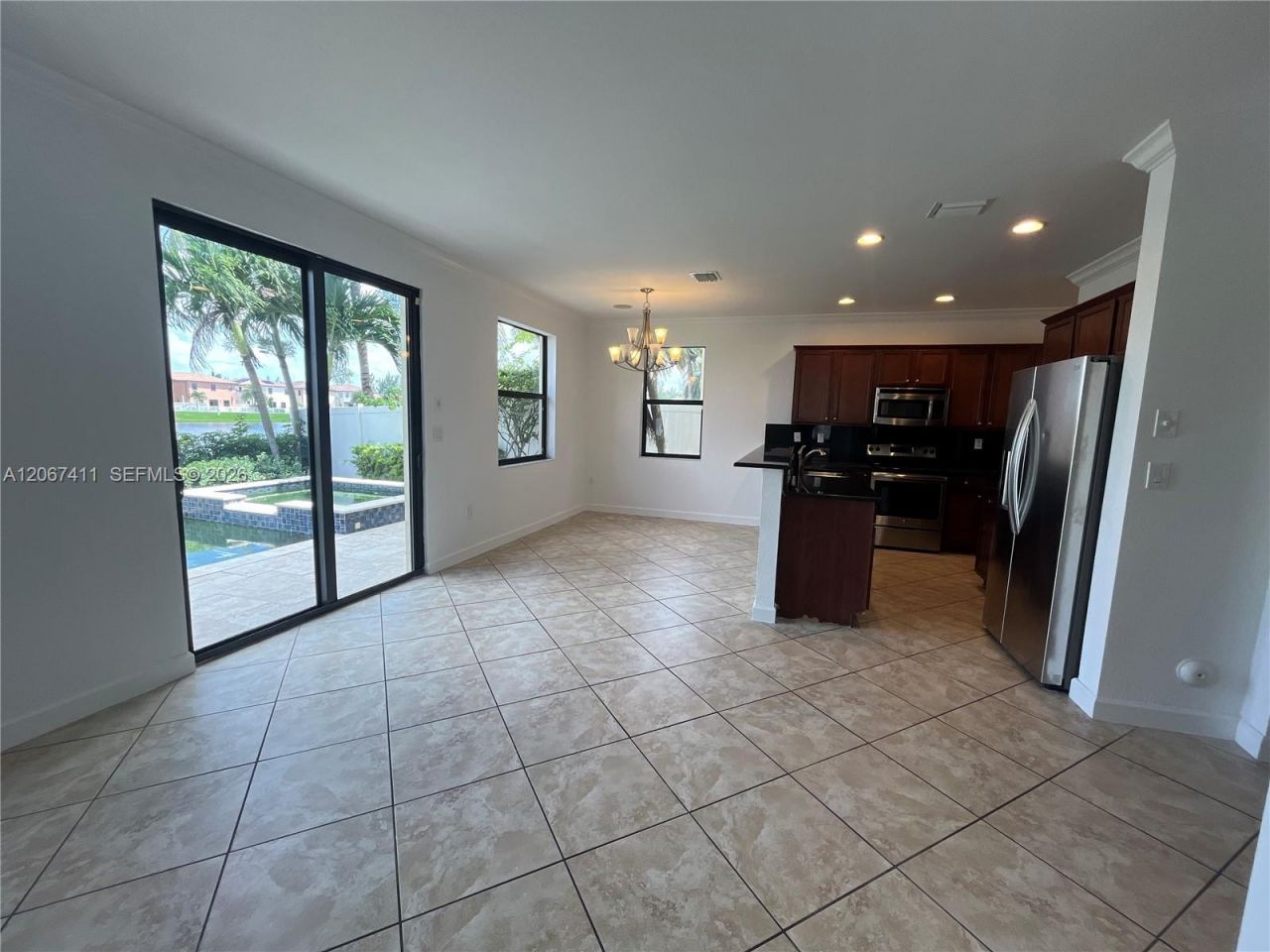 8843 W 34th Ave, Hialeah, FL 33018 Photo