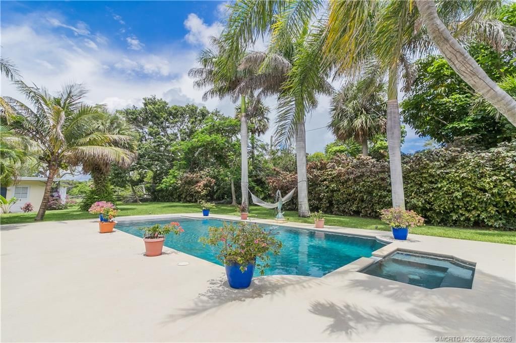 3115 S Indian River Drive S, Fort Pierce, FL 34982 Photo