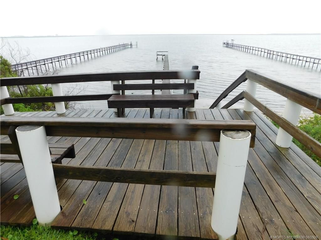3115 S Indian River Drive S, Fort Pierce, FL 34982 Photo