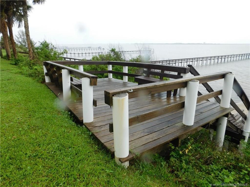 3115 S Indian River Drive S, Fort Pierce, FL 34982 Photo
