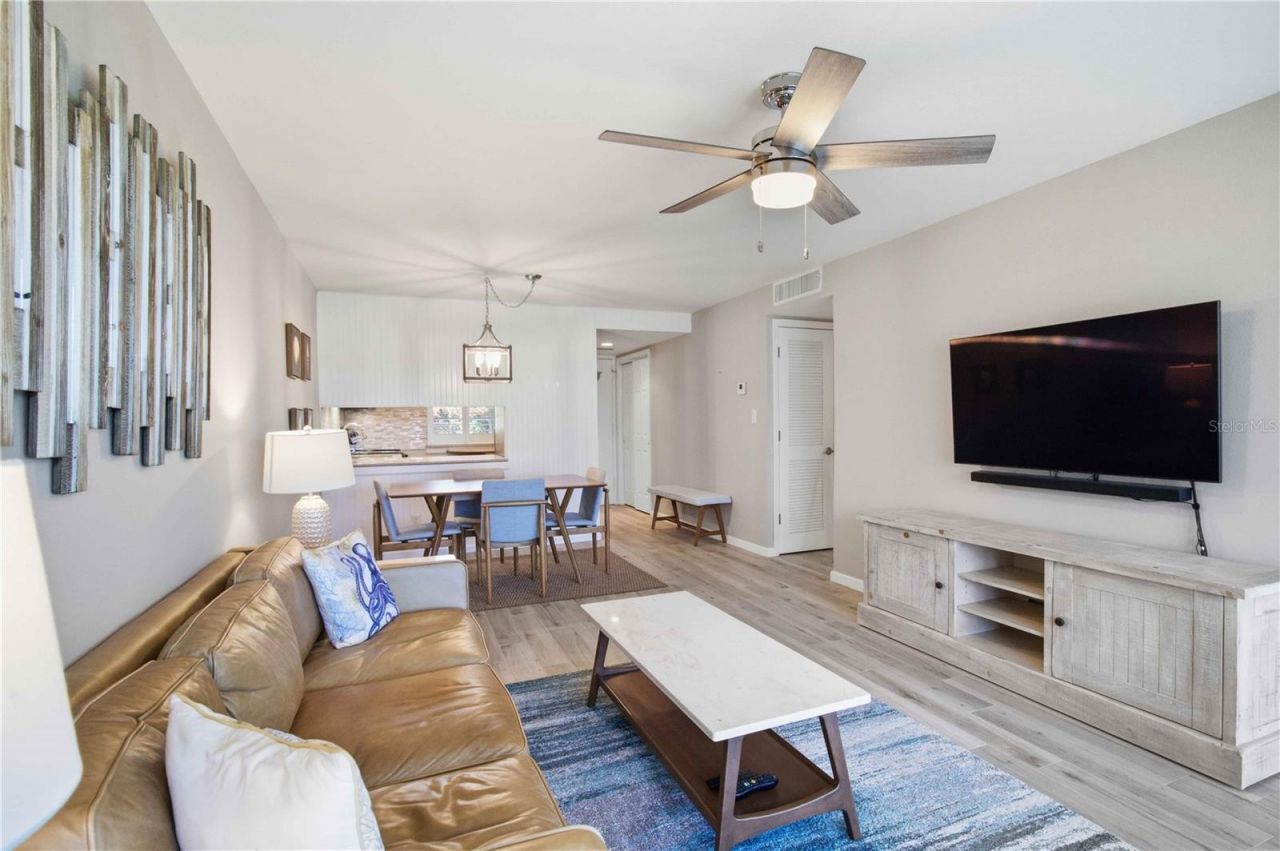 4340 Falmouth Drive, Unit 104, Longboat Key, FL 34228 Photo