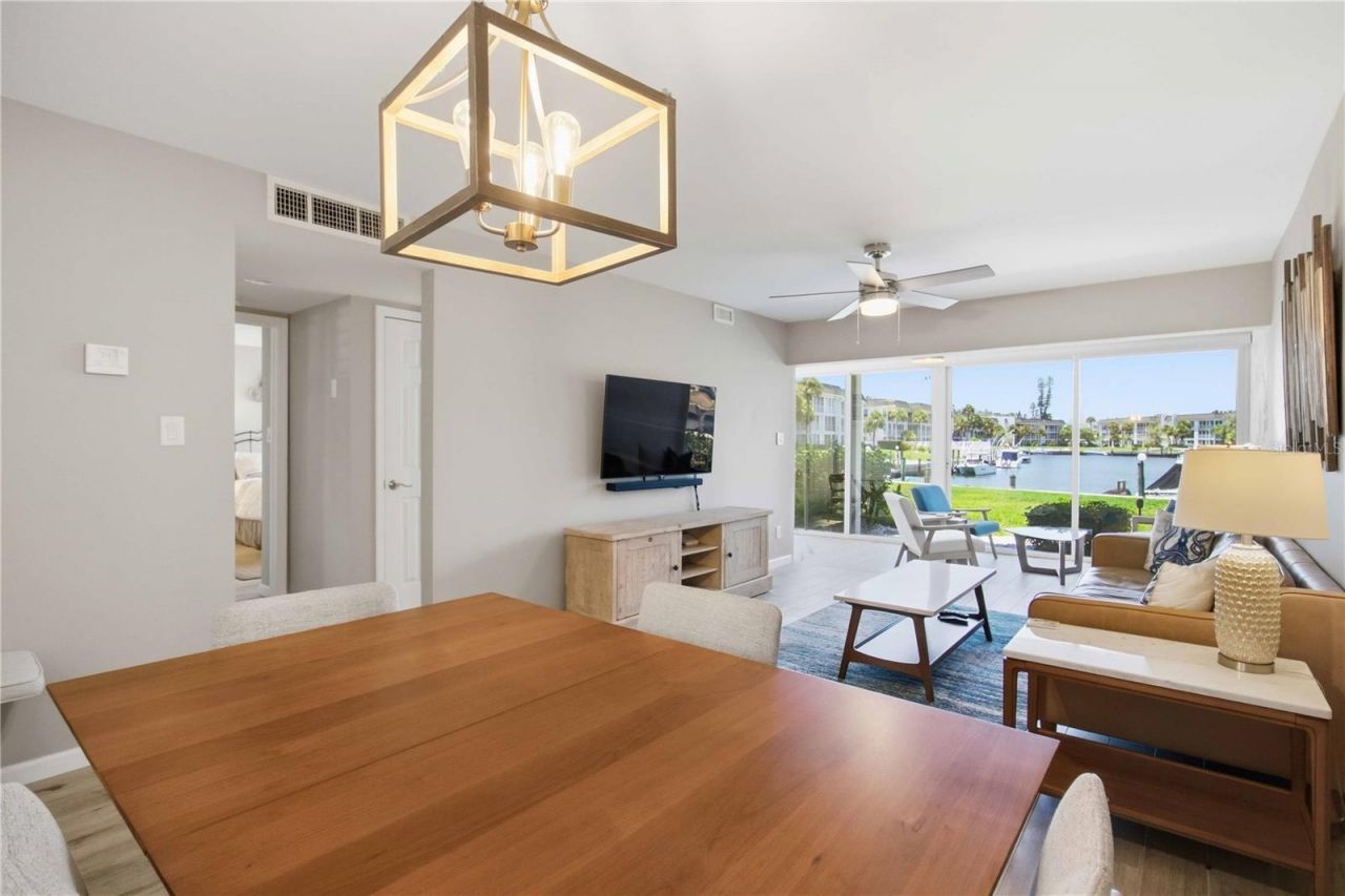 4340 Falmouth Drive, Unit 104, Longboat Key, FL 34228 Photo