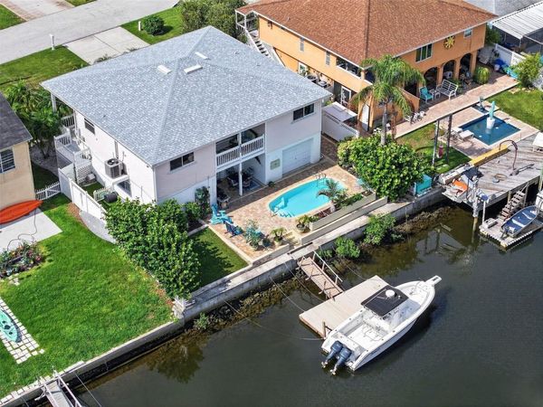 7611 MAKO DRIVE , HUDSON, FL 34667