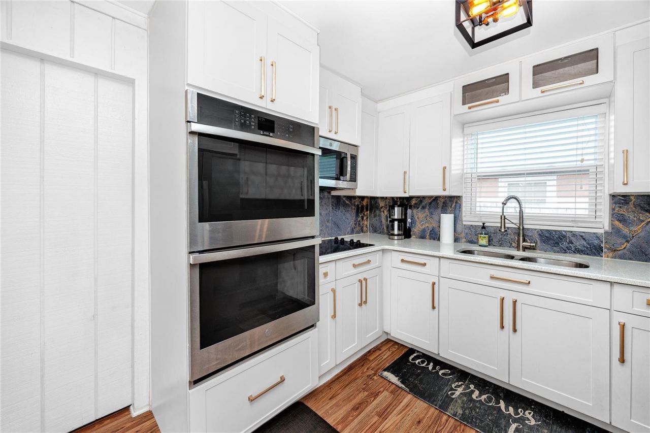 6210 4th Avenue S, Saint Petersburg, FL 33707 Photo