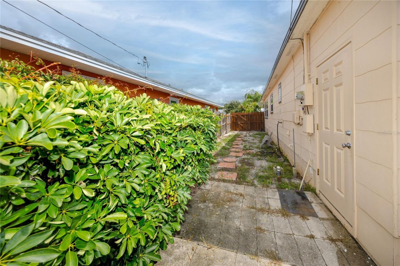 6210 4th Avenue S, Saint Petersburg, FL 33707 Photo