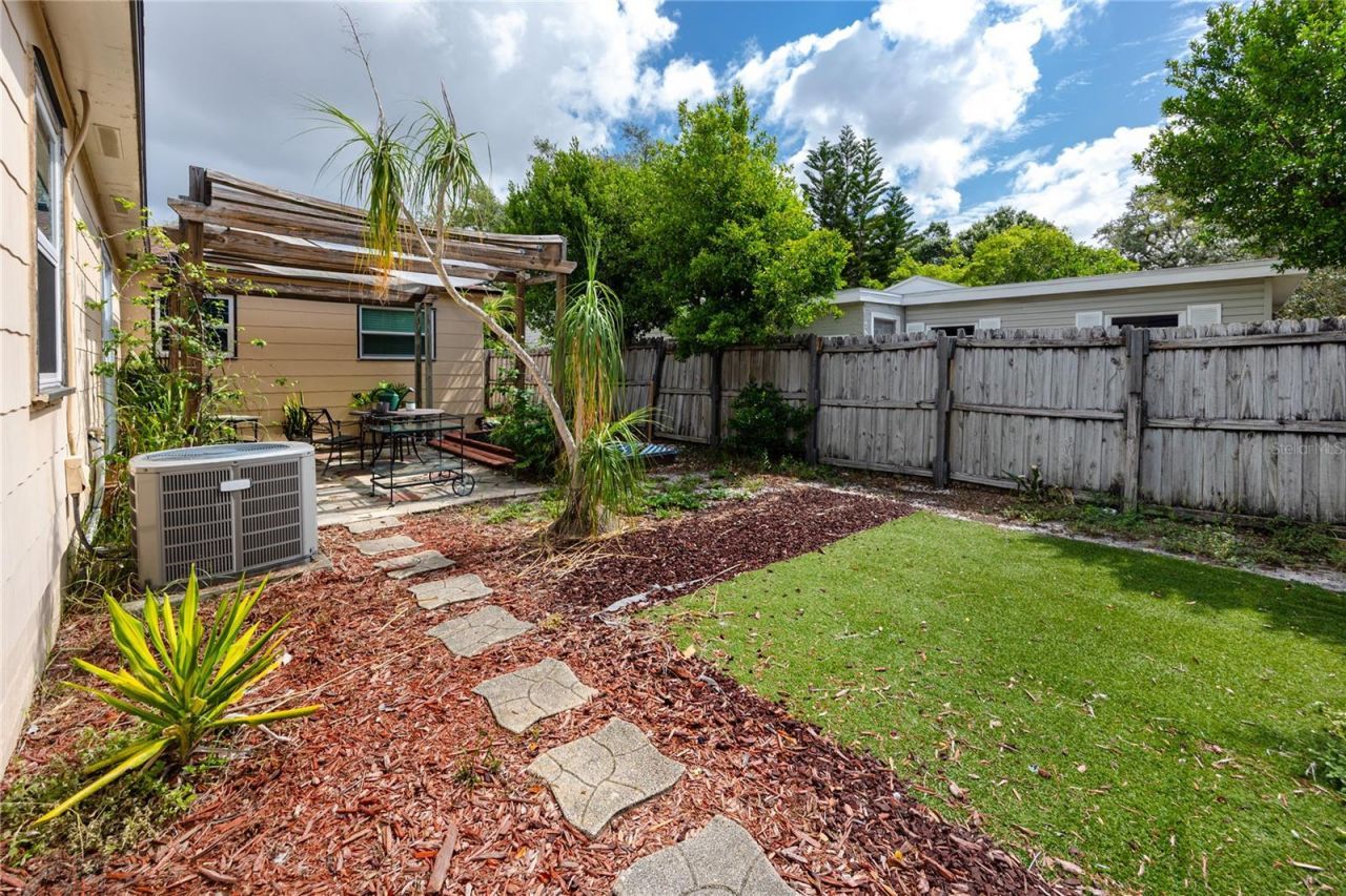 6210 4th Avenue S, Saint Petersburg, FL 33707 Photo