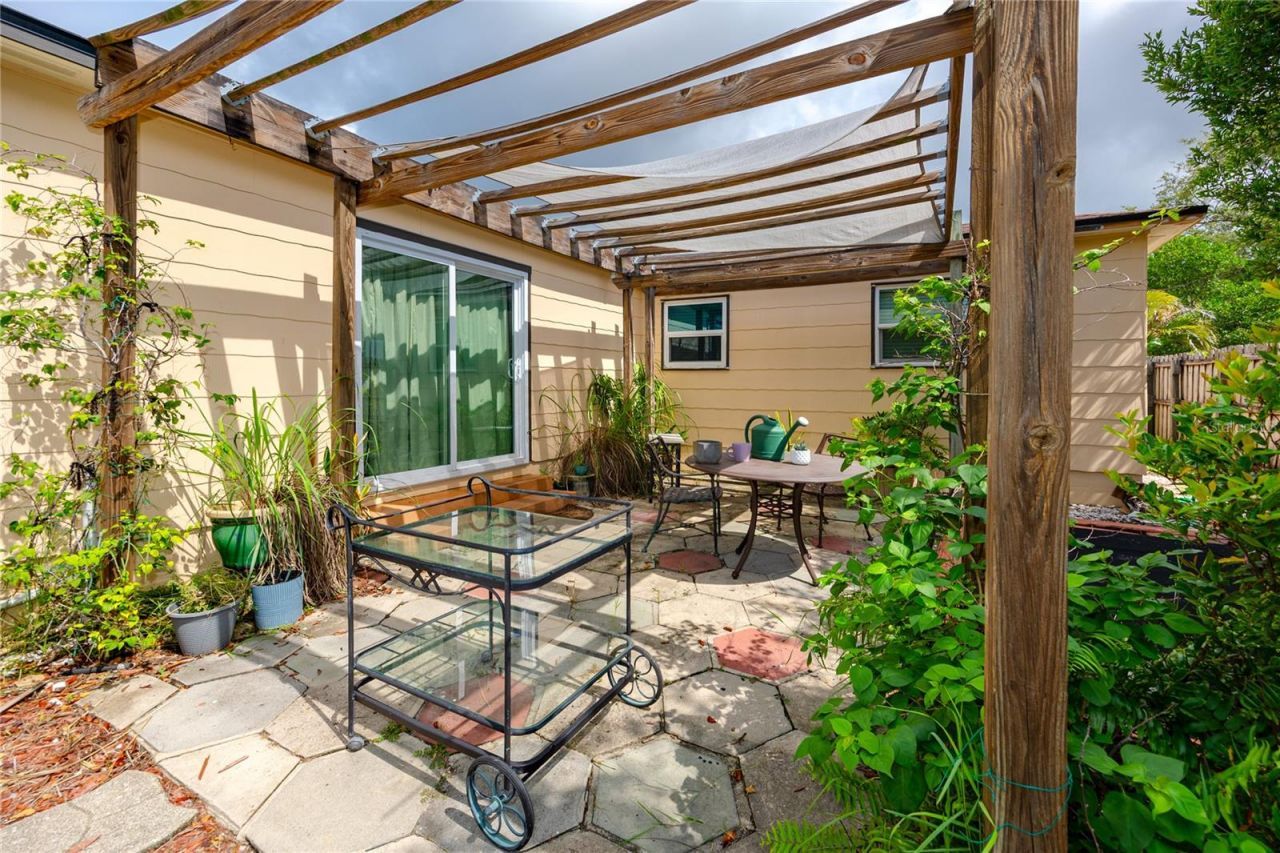 6210 4th Avenue S, Saint Petersburg, FL 33707 Photo